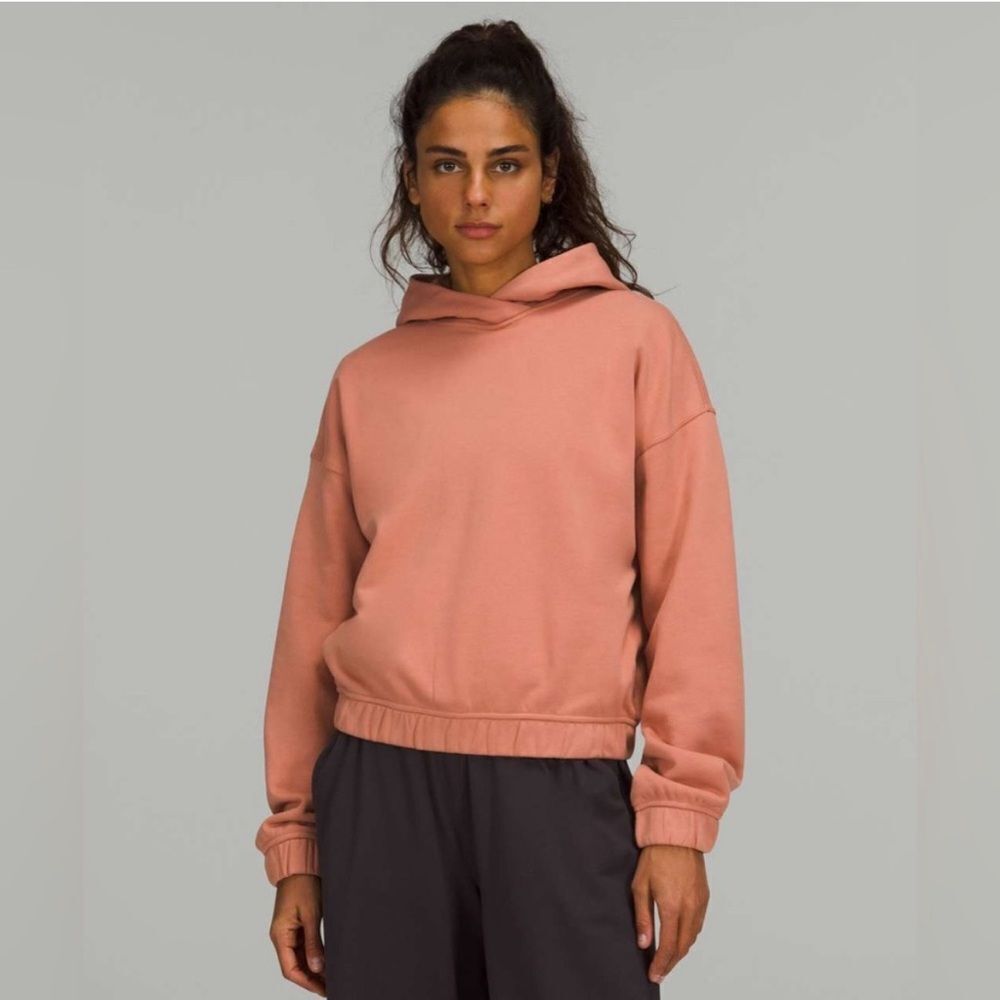 Lululemon relax cropped hoodie women’s size 8 see description light orange
